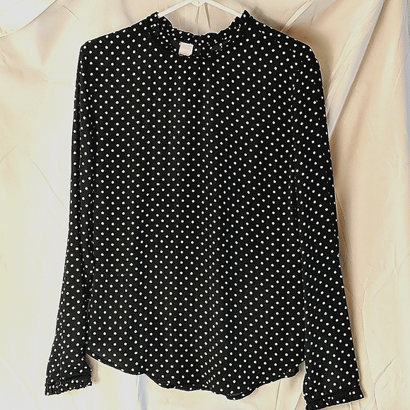 New Bongo women's black blouse with white polka dots buttons in back size med - Picture 1 of 5